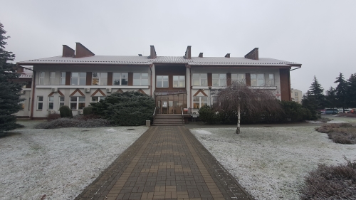 Budynek Urzędu Skarbowego w Brzesku ul. Królowej Jadwigi 16