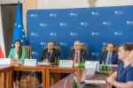 Konferencja MF, na zdjęciu m.in. Mariusz Gojny zastępca Szefa Krajowej Administracji Skarbowej.