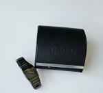 1 - zdjęcie przedstawia zegarek marki Rado Diastar wraz z etui;