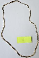 4 - zdjęcie przedstawia łańcuszek złoty, próba złota 0,585, masa 11,26g;
