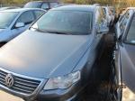 Volkswagen Passat Kombi pojemność silnika 1968,00 cm³, rok produkcji 2007,  przód srebrnego samochodu