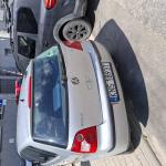 Samochód osobowy VW Polo kombi, w kolorze srebrnym metaliku, rok produkcji 2003,, zadbany.