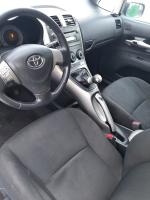 silnik unieruchomiony, niesprawny akumulator, pojazd
posiada uszkodzenia tylnego zderzaka, prawego tylnego nadkola oraz prawego lusterka
wstecznego.