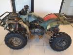 QUAD Yamaha koloru zielonego. Mocno zużyty. 