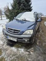 Samochód osobowy kia Sorento w kolorze niebieski metalik. Typ SUV, 