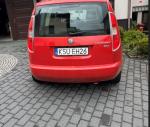 Samochód Skoda Roomster w kolorze czerwonym 