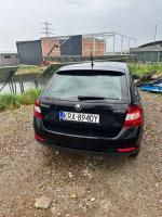 Samochód osobowy Skoda Rapid w kolorze czarnym 