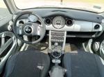 Samochód osobowy Mini Cooper, rok prod. 2001,
poj. silnika 1598cm3, moc silnika 85kW, zasilany benzyną, manualna skrzynia biegów, wnętrze