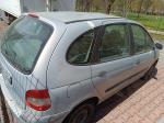 Samochód osobowy Renault Megane Scenic, VAN, rok prod. 2002,
poj. silnika 1870cm3, moc silnika 75kW, zasilany olejem napędowym, tył