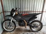Motocykl marki Asix Lizzard250