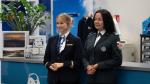 Podinsp. Małgorzata Woźniak-Słota wraz z przedstawicielką CEL